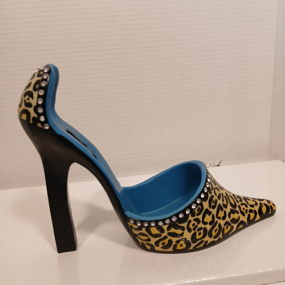 Vibrant Leopard Print Yellow and Blue Wine Bottle Holder Stiletto High Heel